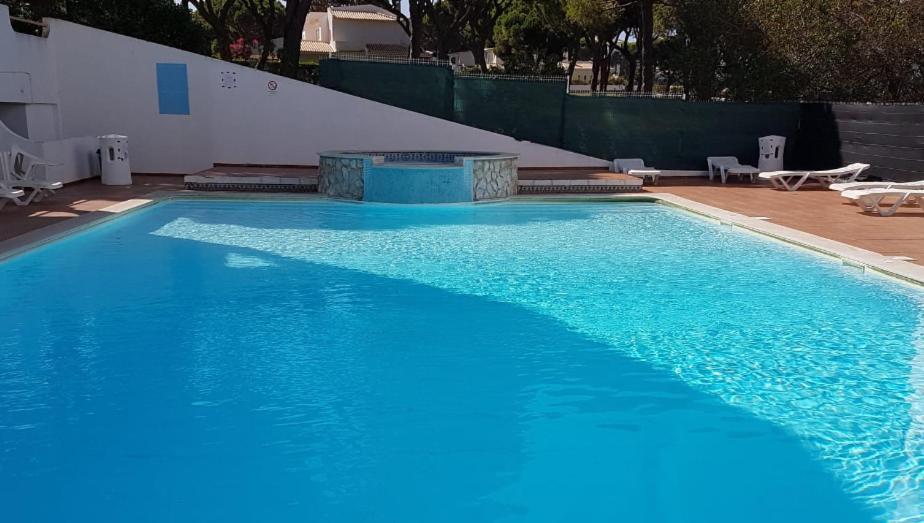 Apartament Pine Trees Penthouse Olhos de Agua  Zewnętrze zdjęcie